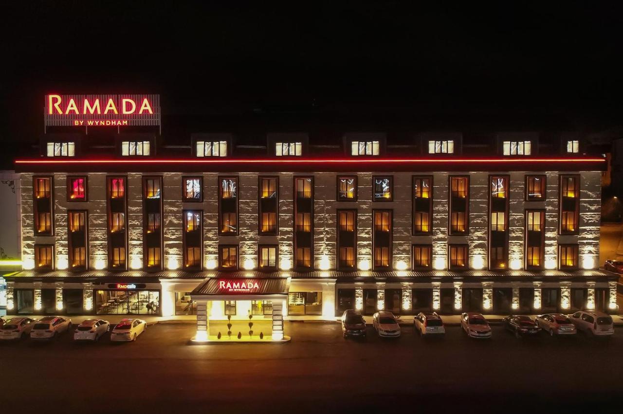 Ramada By Wyndham Erzurum Exterior foto