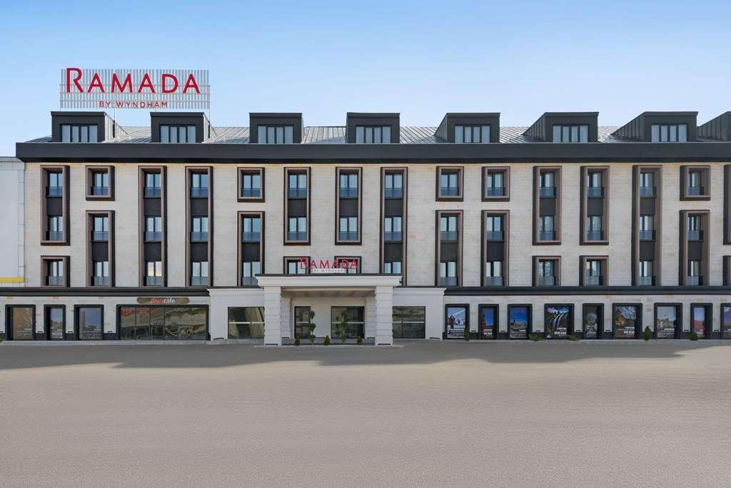 Ramada By Wyndham Erzurum Exterior foto